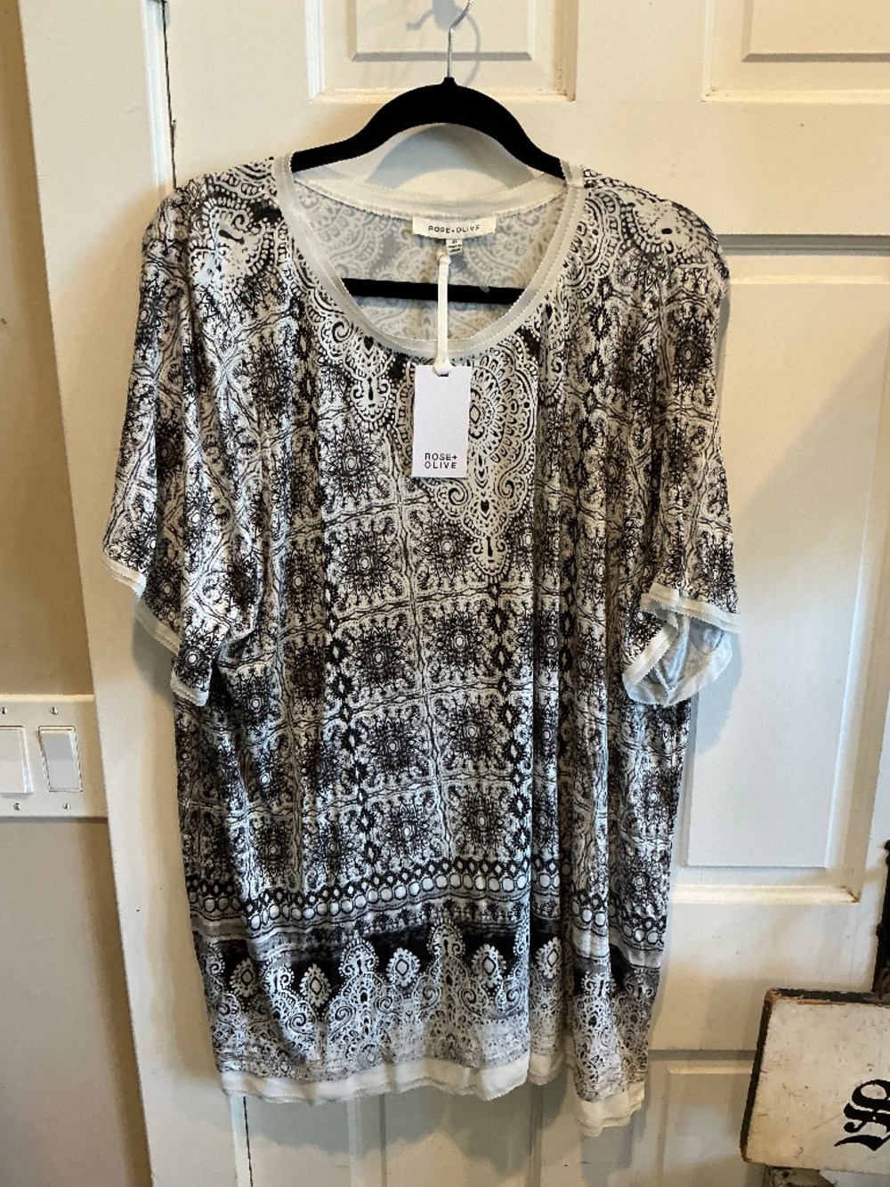 Rose and Olive top or tunic!  Brand new with tags!  Plus size 3x